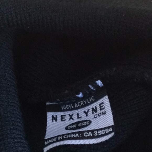 Hat - Picture 3 of 3